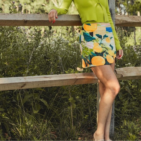 Portofino H&M Skirt - Picture 2 of 2